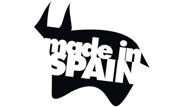 Made in Spain. Ilustraci&oacute;n de Toro Negro con Texto 'Made in Spain' - S&iacute;mbolo de Patriotismo y Orgullo Nacional