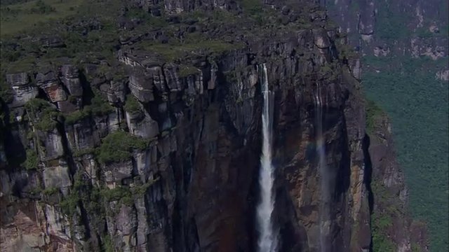 Waterfall Boulders Canyon Ridge