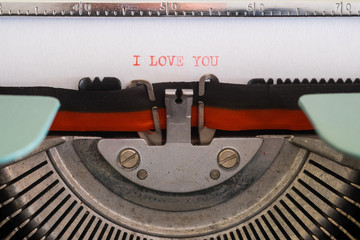Love letter witha typewriter