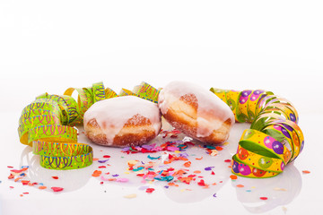 Berliner, Konfetti und Luftschlangen für Geburtstag oder Party