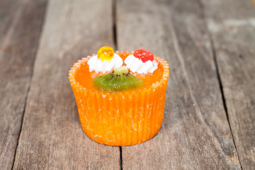 kiwi cupcake