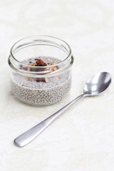 healthy trend food vanilla chia pudding