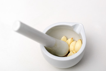 ceramic mortar with garlic