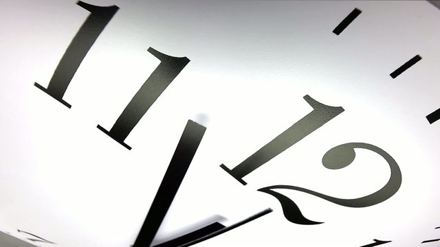 clock with a naturalny sound