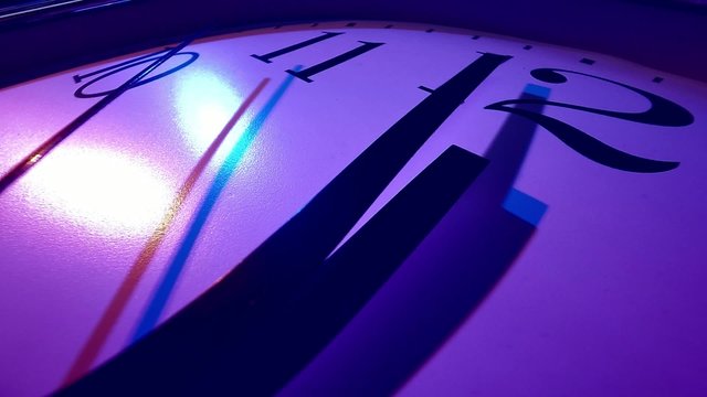 clock with a naturalny sound