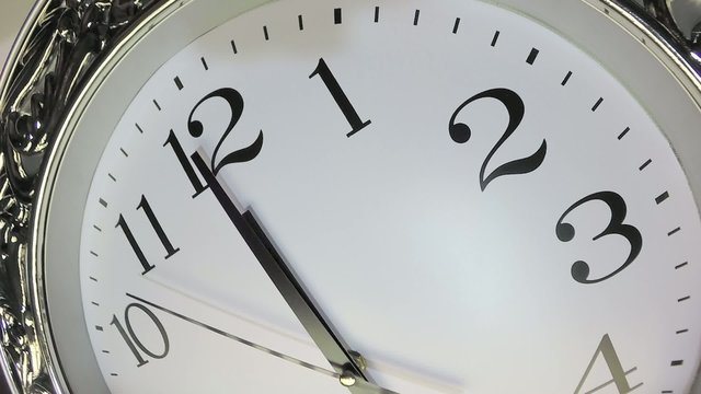 clock with a naturalny sound