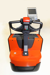 Pedestrian forklift truck