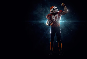 American football player in spotlight © 103tnn