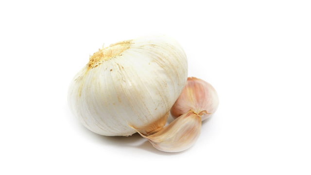 garlic  rotate on white background