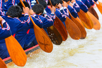 teamwork of rowing team