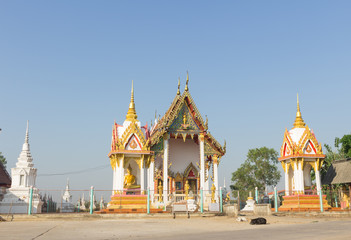 Fototapeta na wymiar Temple at Wat Sutthi Ruchiraram