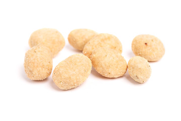 Coated peanuts