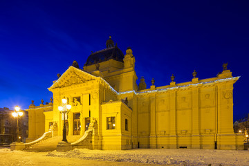 Fototapety na wymiar - Fototapeta24.pl