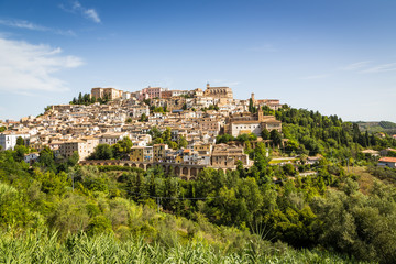 Fototapeta na wymiar medieval town Loreto Aprutino, Abruzzo, Italy