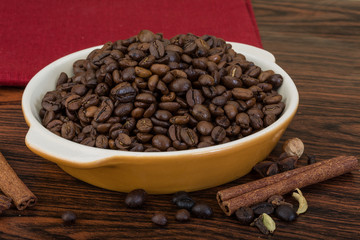 Roasted coffee beans