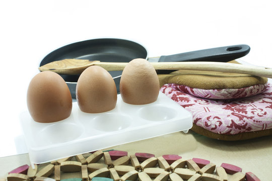 Cooking eggs