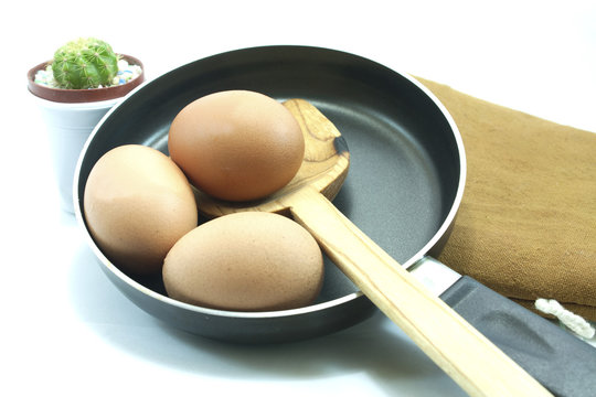 Cooking eggs