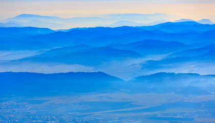 Fototapeta na wymiar Blue mountains