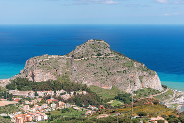 Fototapeta na wymiar Mountain with ancient walls at Cefalu Sicily