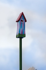 Vogelhäuschen - buntes Vogelhaus - Nistkasten