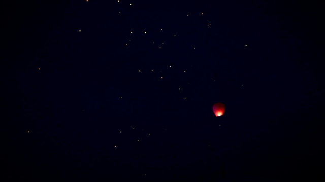 The sky lantern fly up to the sky