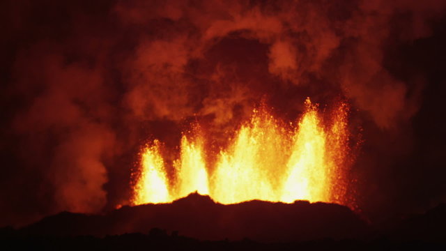 Night Scenic Fire Volcanic Molten Lava Exploding Magma Open Fissures Iceland 