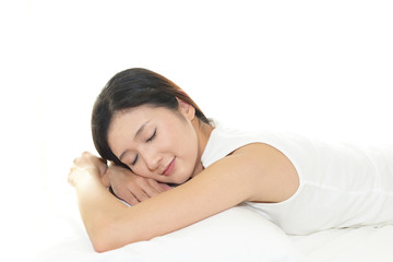 Fototapeta premium 睡眠をとる女性