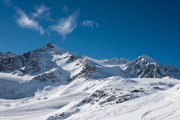 Fototapeta na wymiar Snow mountains in Austria