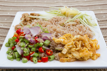 Mixed cooked rice with shrimp paste sauce