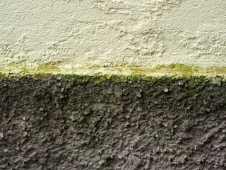 Sch&auml;den an Hauswand