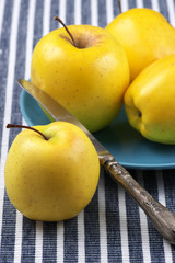 Golden Delicious apples