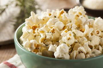 Homemade Rosemary Herb and Cheese Popcorn