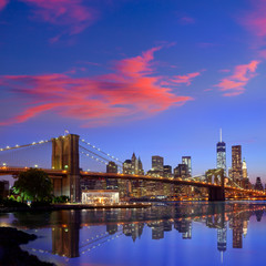 Fototapeta na wymiar Brooklyn Bridge sunset New York Manhattan