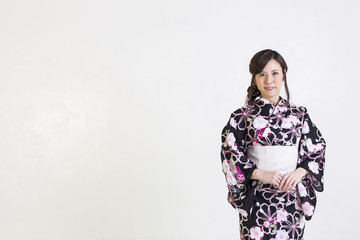 コピースペース　和装 日本文化 浴衣の女性