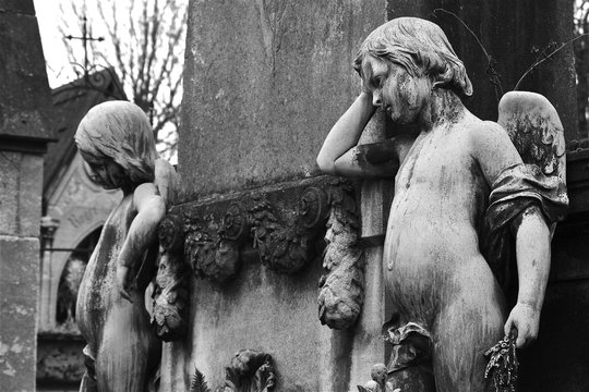 StatuePère-Lachaise