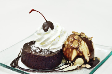 chocolate sundae icecream