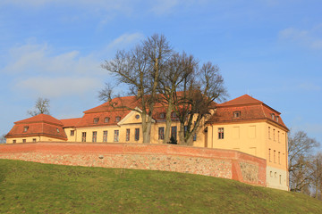 Fototapeta na wymiar Barockes Schloss Stavenhagen (1740, Mecklenburg-Vorpommern)