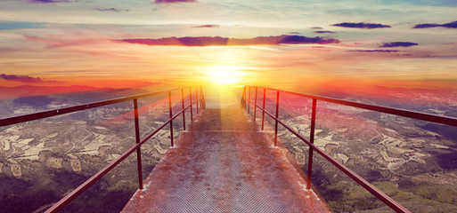 Fondo abstracto, puesta de sol y pasarela. concepto de viajes