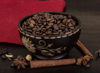 Roasted coffee beans
