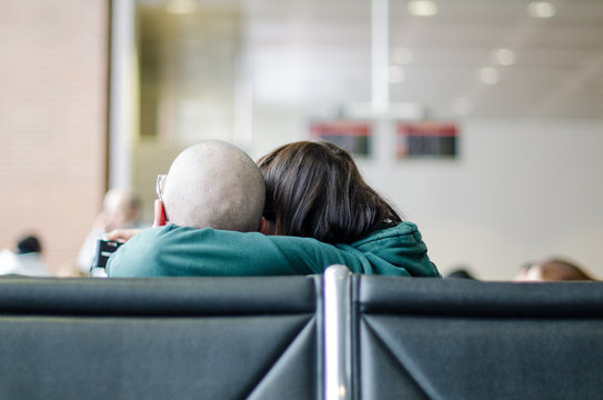 Partenza ed arrivo in aeroporto con passeggeri