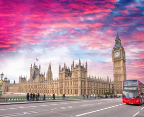 Foto op Plexiglas Rode bus over Westminster Bridge, Londen © jovannig