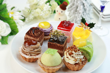 ケーキ盛り合わせ