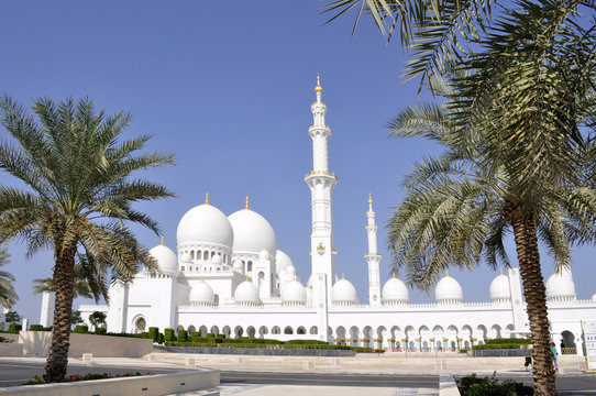 Emirati Arabi Uniti. Abu Dhabi la grande moschea di Sheikh Zayed