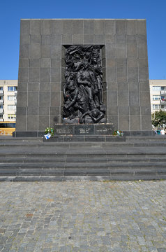 Pomnik Bohater&oacute;w Getta