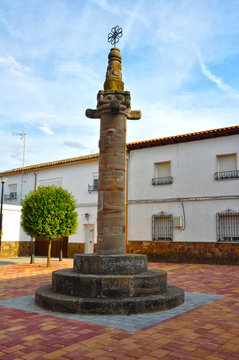 Picota de Cabezarados, Ciudad Real, rollo de justicia