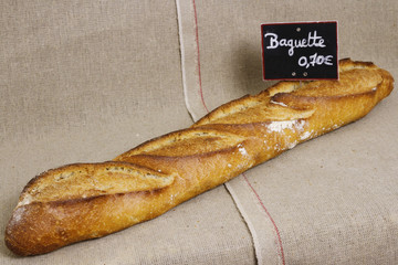 PAIN - BAGUETTE 