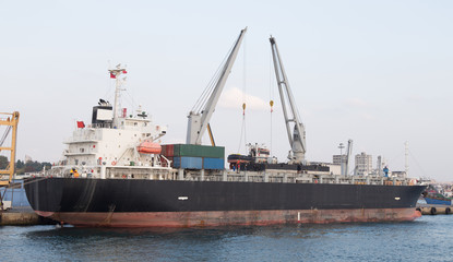 Fototapeta premium Cargo Ship