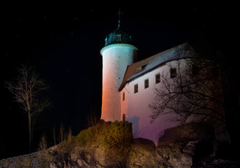 burg rabenstein in chemnitz bei nacht