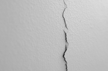 texture of cracked wall