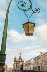 Fototapeta na wymiar old lantern on the bridge in St. Petersburg